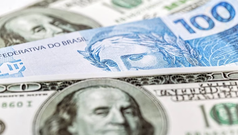 Mercado não reage bem ao pacote do governo e dólar fecha em R$ 5,98 Mercado não reage bem ao pacote do governo e dólar fecha em R$ 5,98