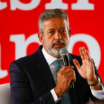 Governo não tem voto para medidas do pacote de gastos, mas Congresso não vai faltar, diz Lira