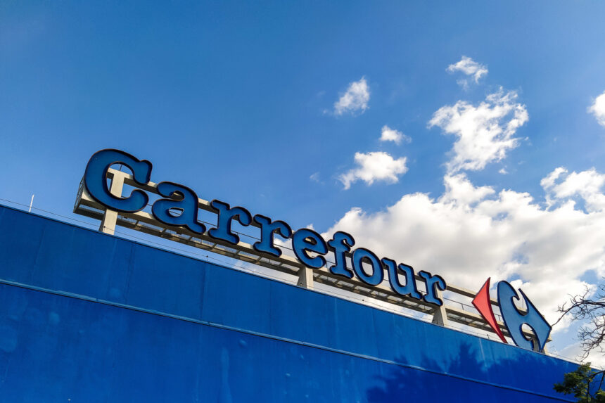 Presidente do Carrefour Brasil deve ser convocado por Comissão do Senado para explicar declarações do CEO da rede Presidente do Carrefour Brasil deve ser convocado por Comissão do Senado para explicar declarações do CEO da rede