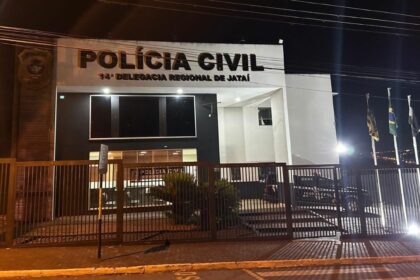 PCGO resgata criança e prende seu irmão, em Jataí, por entregá-la a usuários de drogas