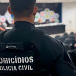 PCGO prende investigado por tentativa de homicídio duplamente qualificado e cumpre duas buscas domiciliares