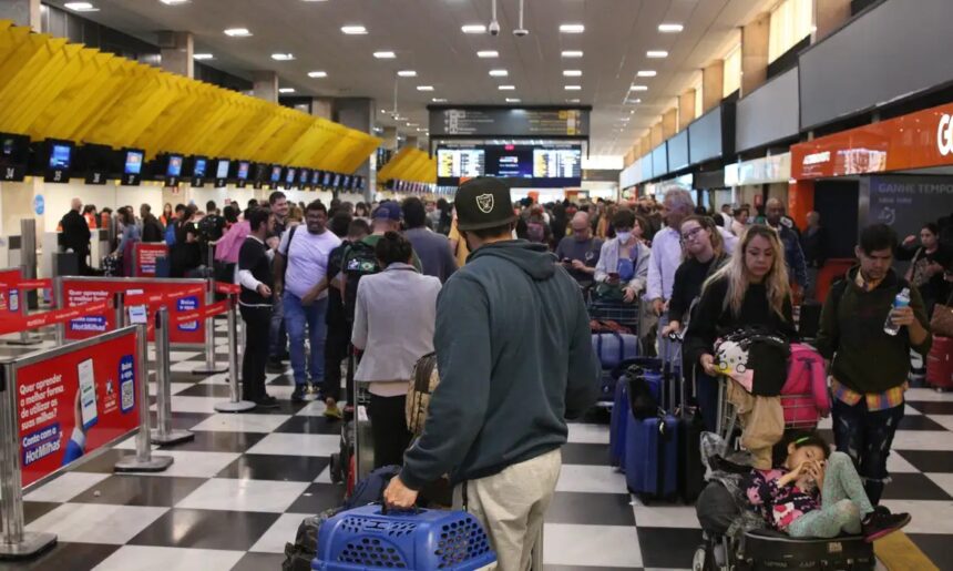 Aviação registra crescimento de 20 milhões de passageiros em dois anos Aviação registra crescimento de 20 milhões de passageiros em dois anos