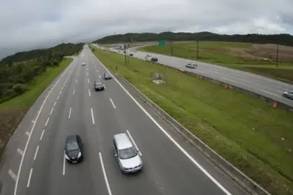 Ministério dos Transportes pretende realizar 15 leilões de rodovias em 2025