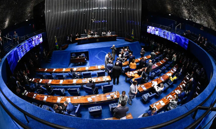 Projeto aumenta pena para desvios de recursos públicos em educação, saúde e seguridade social Projeto aumenta pena para desvios de recursos públicos em educação, saúde e seguridade social