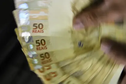 Serasa: mais de 31% das empresas do país começaram o ano endividadas