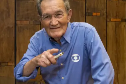 Morre Léo Batista: A voz marcante do jornalismo esportivo brasileiro nos deixa aos 92 anos