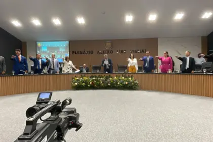Vereadores tomam posse em Goianésia e iniciam novo mandato