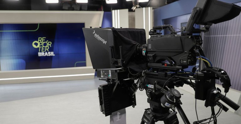 Em dois anos, Ministério das Comunicações aumenta em 5 vezes número de outorgas concedidas para canais digitais de TV Em dois anos, Ministério das Comunicações aumenta em 5 vezes número de outorgas concedidas para canais digitais de TV