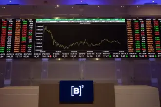 Ibovespa fecha último pregão em torno de 126 mil pontos