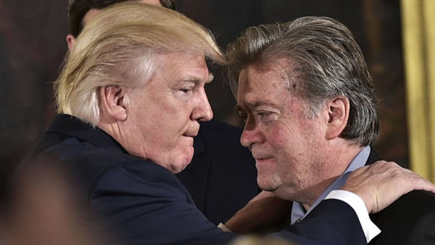 Steve Bannon condenado: Ex-aliado de Trump recebe pena por fraude em financiamento de muro na fronteira Steve Bannon condenado: Ex-aliado de Trump recebe pena por fraude em financiamento de muro na fronteira