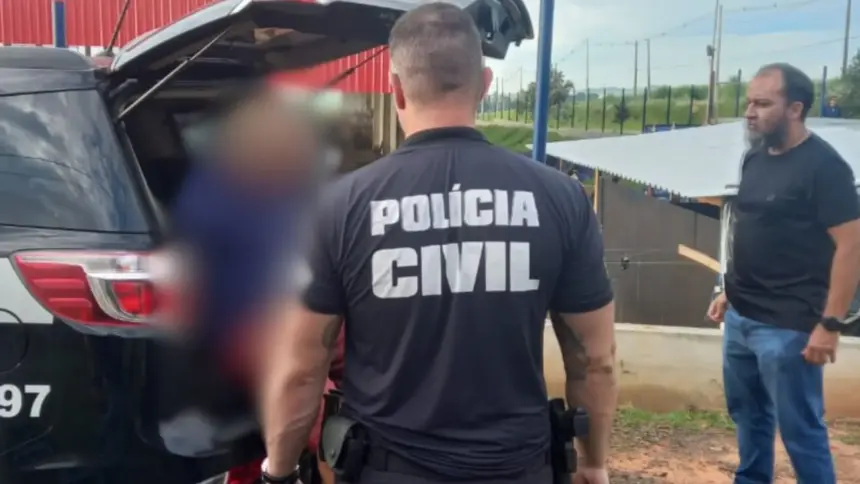 Geic Goianésia captura foragido da justiça em operação contra crimes virtuais em Elias Fausto Geic Goianésia captura foragido da justiça em operação contra crimes virtuais em Elias Fausto