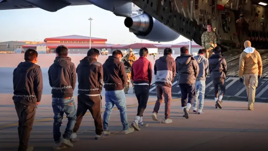 Novos deportados devem desembarcar em Fortaleza, nesta sexta Novos deportados devem desembarcar em Fortaleza, nesta sexta