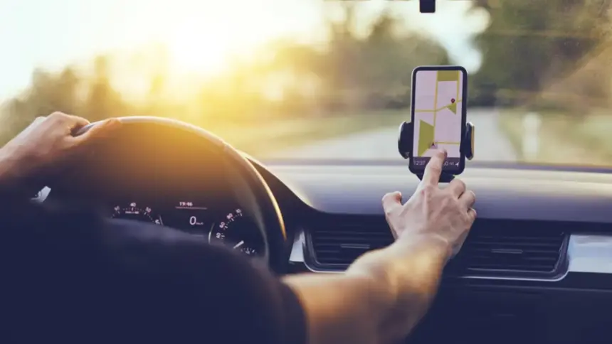 Riscos e oportunidades: a segurança dos motoristas no mundo dos aplicativos de mobilidade Riscos e oportunidades: a segurança dos motoristas no mundo dos aplicativos de mobilidade