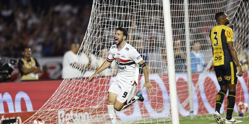 São Paulo derrota Novorizontino e se garante na semifinal do Paulista São Paulo derrota Novorizontino e se garante na semifinal do Paulista