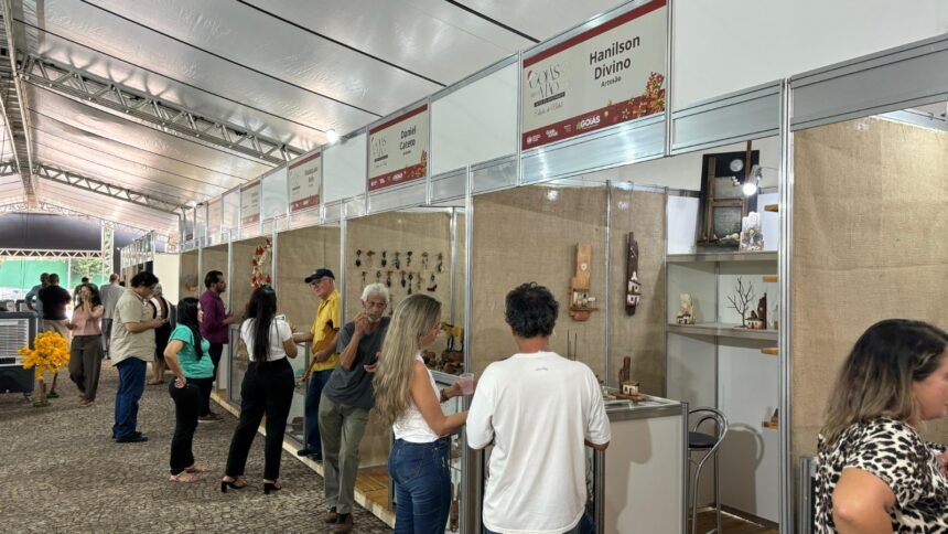 Governo realiza feira de artesanato no Centro Cultural Oscar Niemeyer