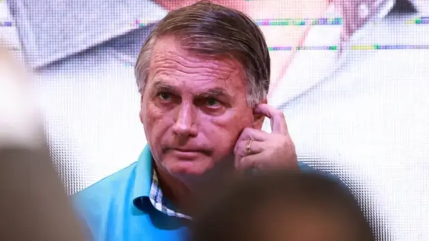Bolsonaro quer conversar com Moraes ‘ao vivo’ e em ‘canal aberto’ sobre penas do 8 de Janeiro