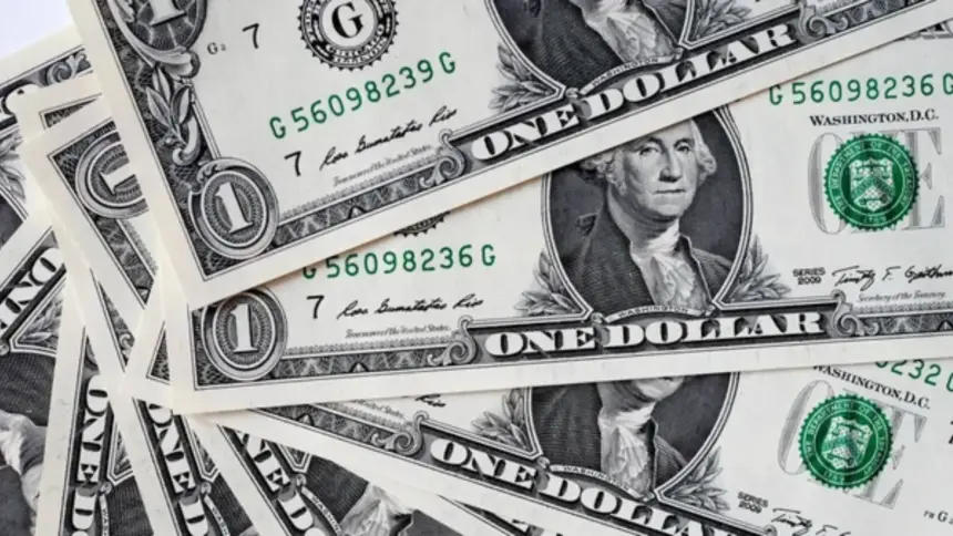 Dólar fecha com leve queda de 0,11% Dólar fecha com leve queda de 0,11%