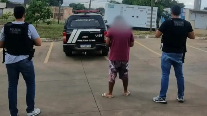 Homem é preso por não aceitar fim do relacionamento e perseguir ex-companheira Homem é preso por não aceitar fim do relacionamento e perseguir ex-companheira