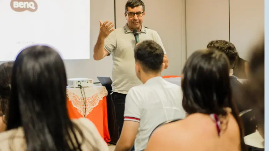 Prefeitura dá início ao Curso Pré-Vestibular de Goianésia com Aula Inaugural para estudantes Prefeitura dá início ao Curso Pré-Vestibular de Goianésia com Aula Inaugural para estudantes