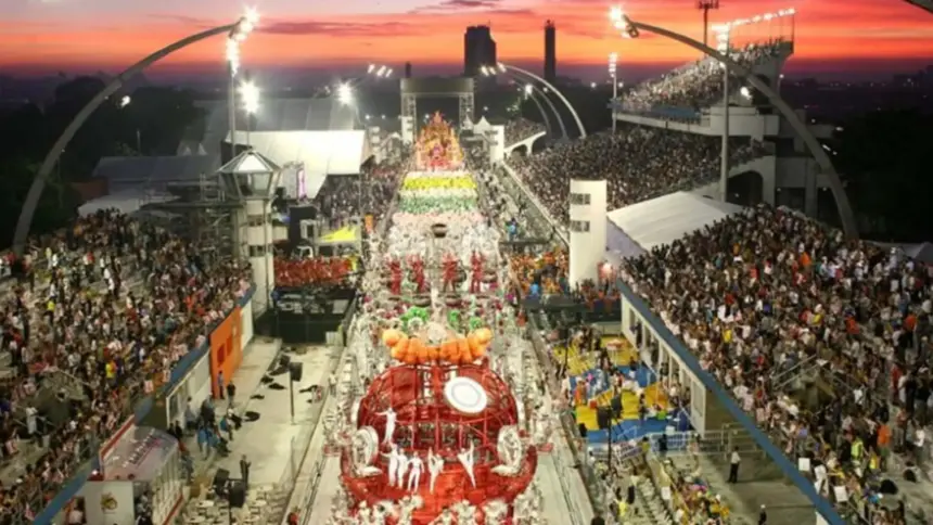 São Paulo e o magnífico desfile das escolas de Samba neste carnaval de 2025 São Paulo e o magnífico desfile das escolas de Samba neste carnaval de 2025