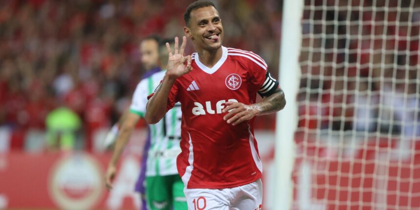 Alan Patrick brilha e Inter supera Atlético Nacional na Libertadores Alan Patrick brilha e Inter supera Atlético Nacional na Libertadores