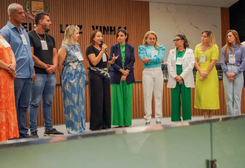 Câmara de Goianésia sedia encontro regional de apoio técnico em assistência social Câmara de Goianésia sedia encontro regional de apoio técnico em assistência social