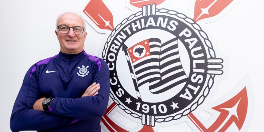Dorival Júnior assume oficialmente comando técnico do Corinthians Dorival Júnior assume oficialmente comando técnico do Corinthians