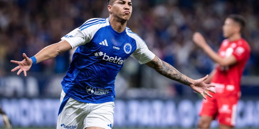 Kaio Jorge marca 2 vezes e Cruzeiro vence Vila Nova pela Copa do Brasil