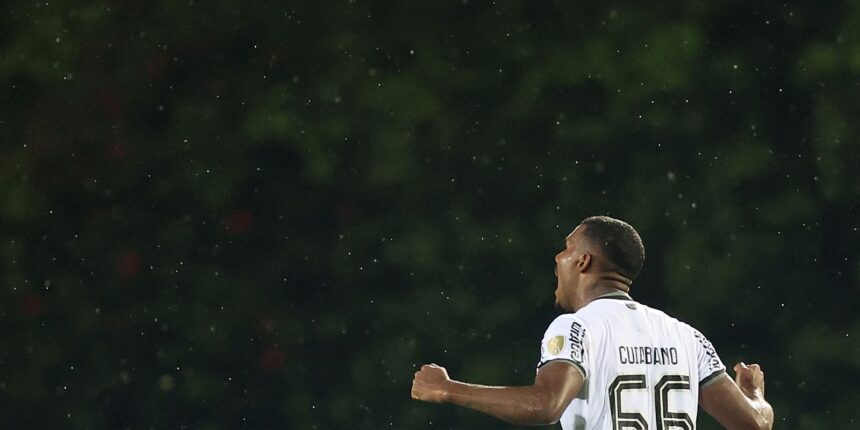 Libertadores: Botafogo joga mal, mas arranca vitória sobre o Carabobo Libertadores: Botafogo joga mal, mas arranca vitória sobre o Carabobo