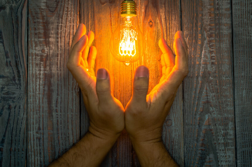 Conta de luz: consumidor do Rio de Janeiro pode pagar R$ 215 a mais, por ano Conta de luz: consumidor do Rio de Janeiro pode pagar R$ 215 a mais, por ano