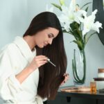 5 maneiras eficientes de usar óleo para cabelo