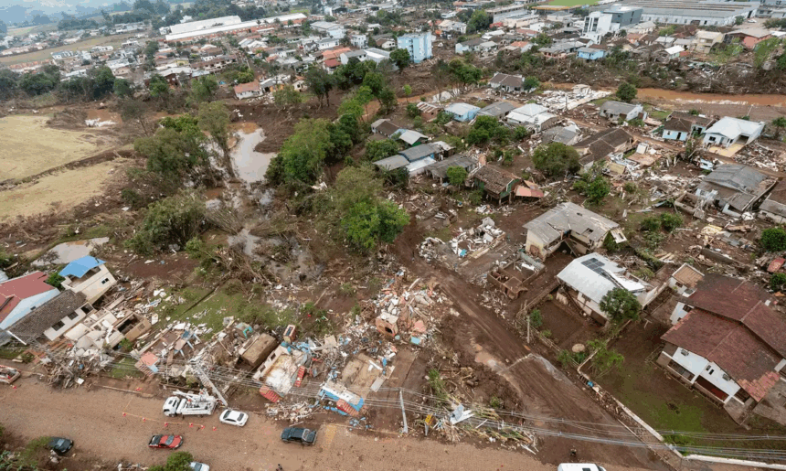 Desastres: prejuízo acumulado em 12 anos soma R$ 732 bilhões Desastres: prejuízo acumulado em 12 anos soma R$ 732 bilhões