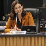 Trânsito: Vereadora propõe faixa elevada e sinalização escolar na Avenida Contorno Sul