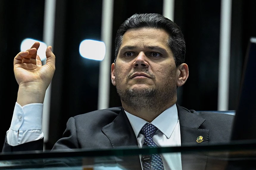 IOF no centro da disputa entre Governo e Congresso IOF no centro da disputa entre Governo e Congresso