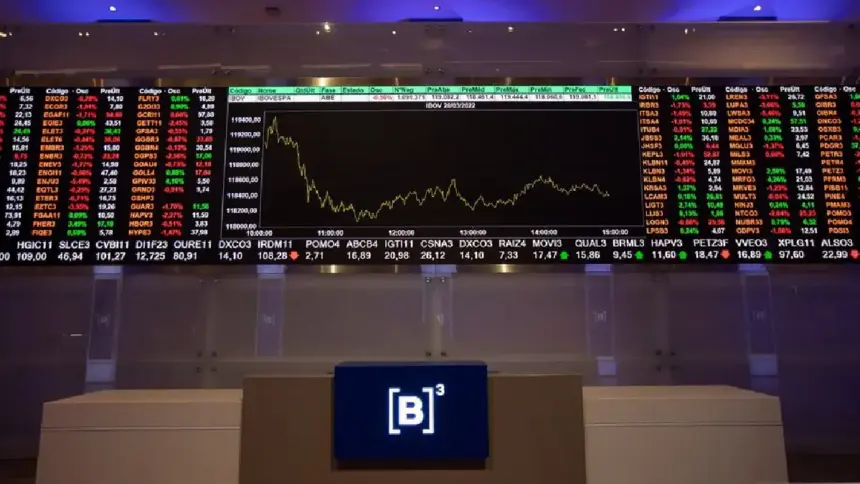 Ibovespa encerra últimas negociações em alta de 0,21%, cotado a 136.512 pontos Ibovespa encerra últimas negociações em alta de 0,21%, cotado a 136.512 pontos