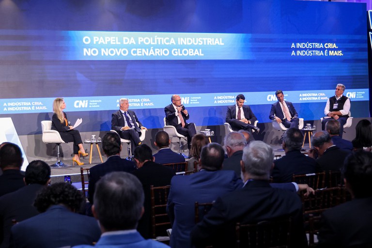 Programa Mover destina R$ 319 milhões à indústria automotiva para inovação e sustentabilidade Programa Mover destina R$ 319 milhões à indústria automotiva para inovação e sustentabilidade