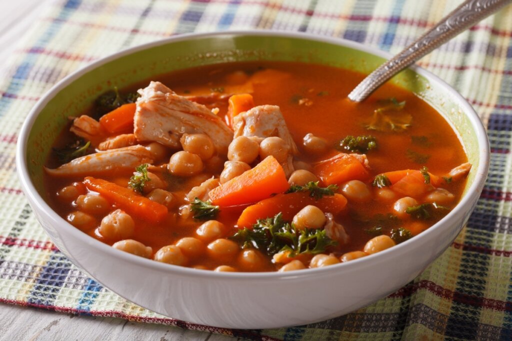 7 sopas proteicas para os dias frios 7 sopas proteicas para os dias frios