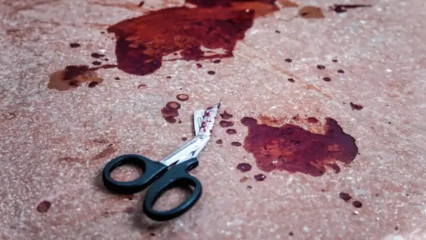 Estudante mata colega de 14 anos com golpes de tesoura durante aula em escola particular de MG Estudante mata colega de 14 anos com golpes de tesoura durante aula em escola particular de MG