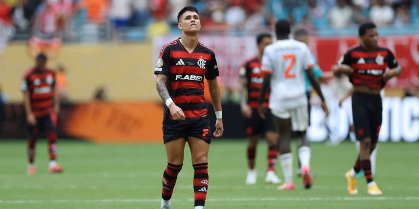 Bayern vence Flamengo por 4 a 2 e marca encontro com o PSG Bayern vence Flamengo por 4 a 2 e marca encontro com o PSG