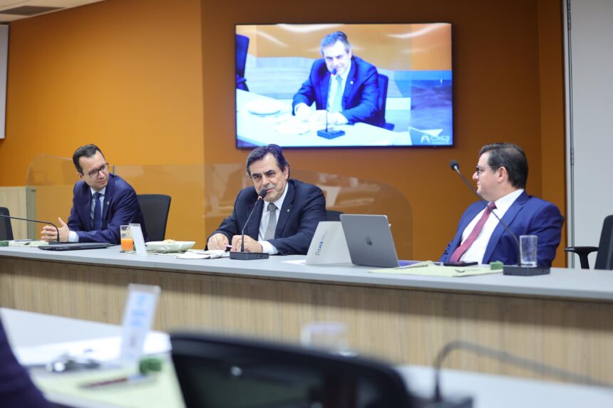 Aumento do IOF pode encarecer crédito e chegar ao bolso do consumidor Aumento do IOF pode encarecer crédito e chegar ao bolso do consumidor