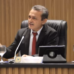 Vereador Marcos Pernambuco solicita iluminação em via de acesso ao Residencial Hermínio Lopes