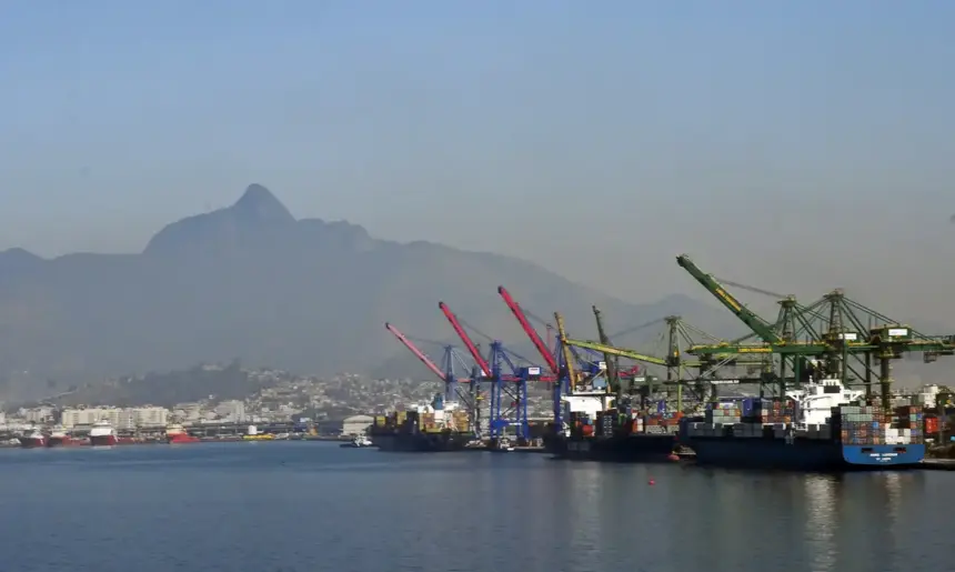 Porto do Rio de Janeiro cresce 27% e movimenta 5,4 milhões de toneladas até abril