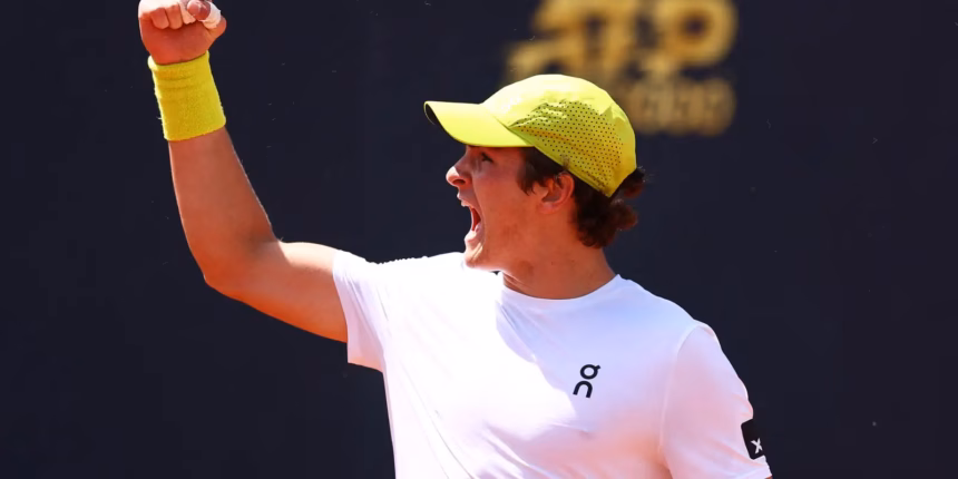 João Fonseca vence estreia contra atual campeão do ATP 500 da Basileia João Fonseca vence estreia contra atual campeão do ATP 500 da Basileia