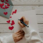 5 práticas da Lei da Atração para atrair um amor