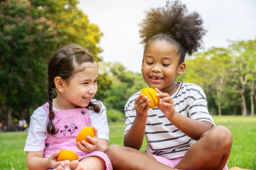 Veja fatores que ajudam a evitar a obesidade infantil Veja fatores que ajudam a evitar a obesidade infantil