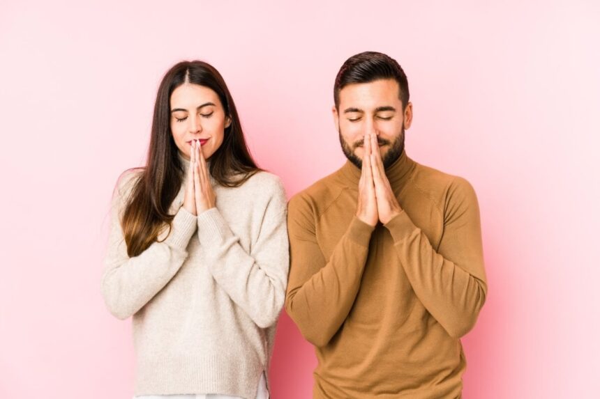 5 orações para proteger seu amor no Dia dos Namorados 5 orações para proteger seu amor no Dia dos Namorados