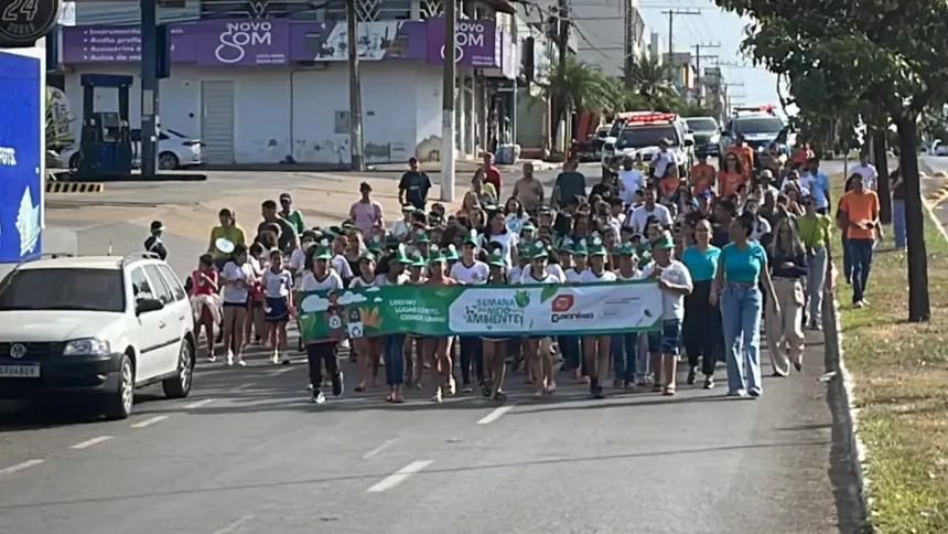 Semana do Meio Ambiente em Goianésia é encerrada com grande caminhada Semana do Meio Ambiente em Goianésia é encerrada com grande caminhada