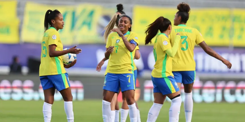 Liderada por Kerolin, seleção goleia Bolívia na Copa América Liderada por Kerolin, seleção goleia Bolívia na Copa América