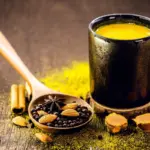 7 bebidas quentes detox para os dias frios
