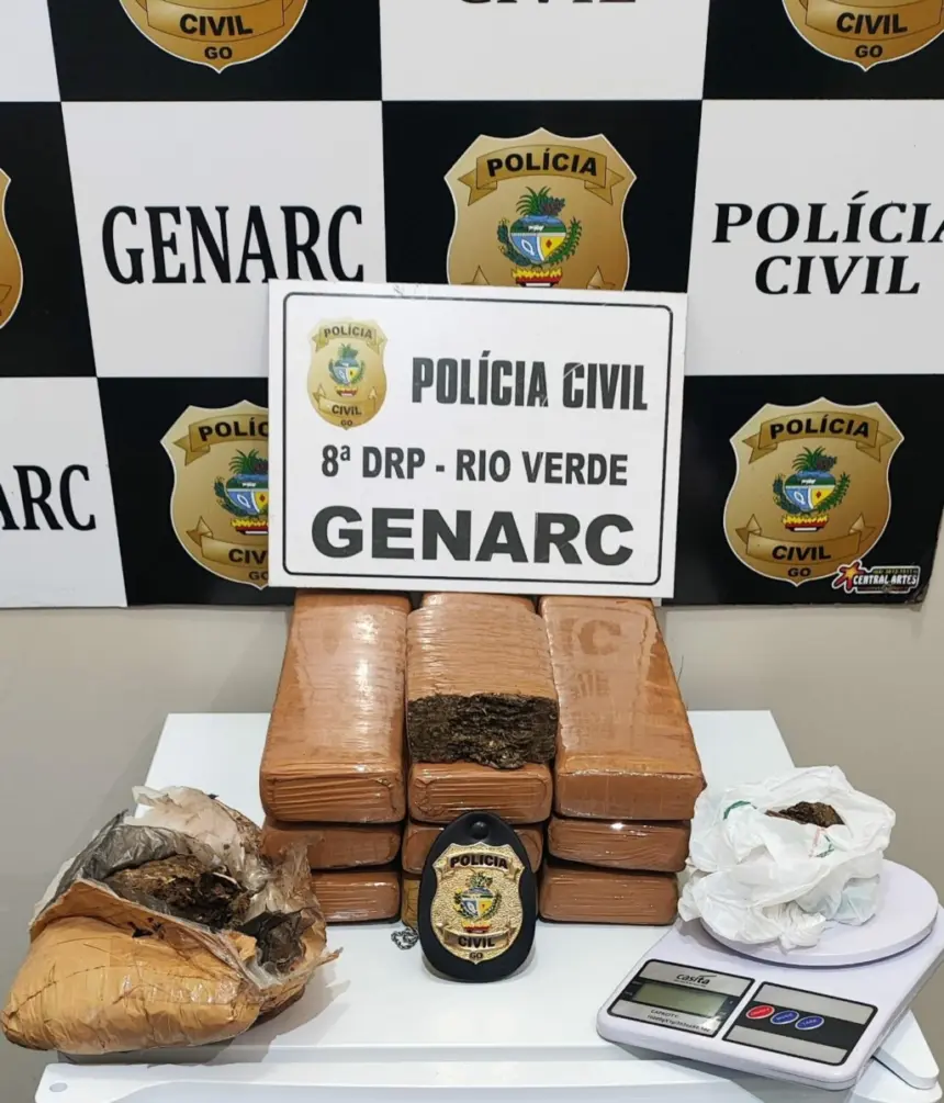 Polícia Civil cumpre prisão de foragido e o prende em flagrante após tentar fugir com grande quantidade de drogas